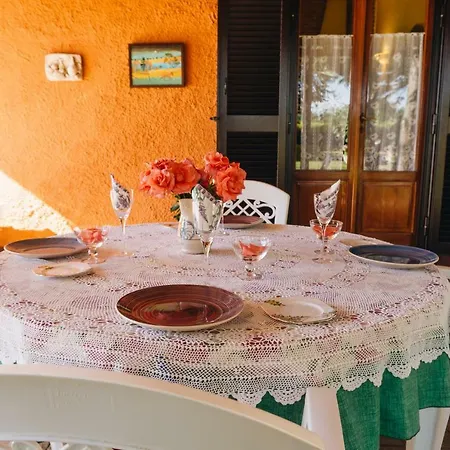 Дом отдыха Poggio Degli Oleandri *