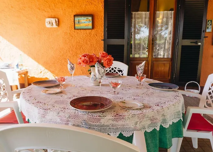 בית נופש Poggio Degli Oleandri *